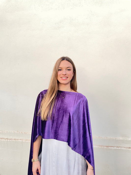 Capa terciopelo morada