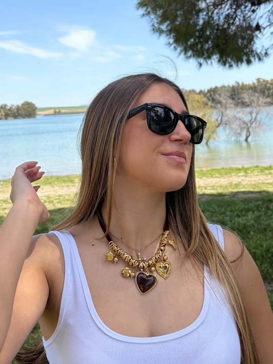 Collar Brown